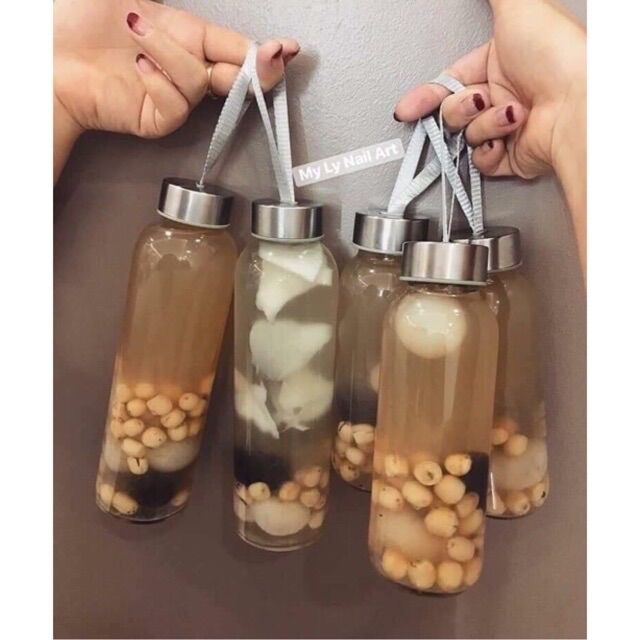 Bình nước thuỷ tinh  Detox có dây xách