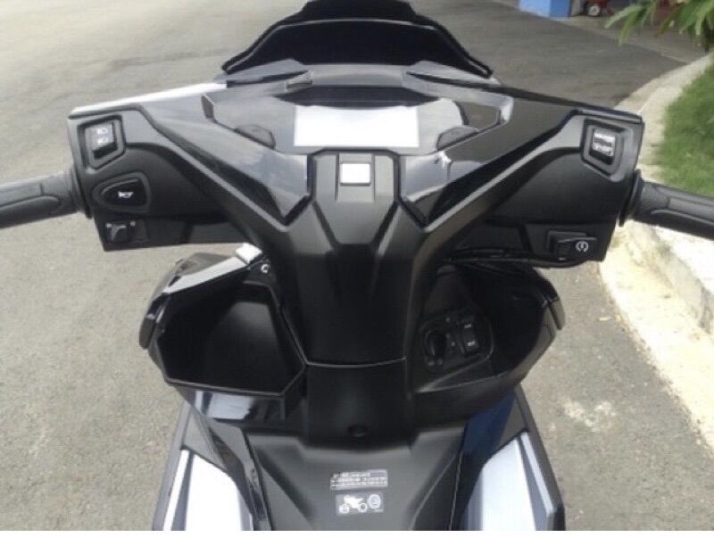 Hộp Đứng Đồ AB AirBlade 2020