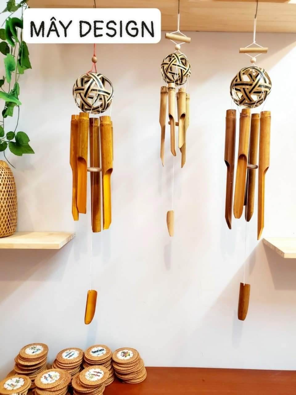 Chuông gió tre dạng cầu mây
