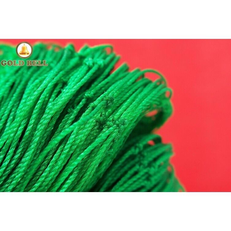 Lưới làm giàn cho cây thân leo.