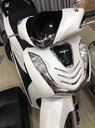 Mặt Nạ SH 2020->2023  Kiểu 3 Sọc Xi