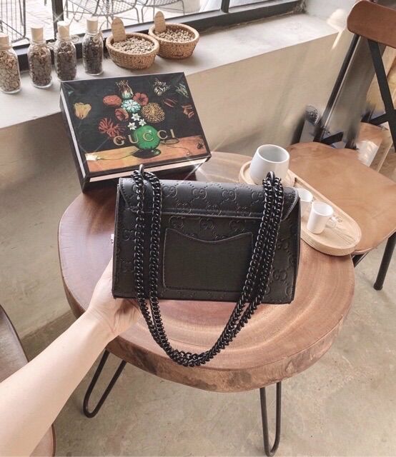Túi đeo chéo GC 3D mới nhất