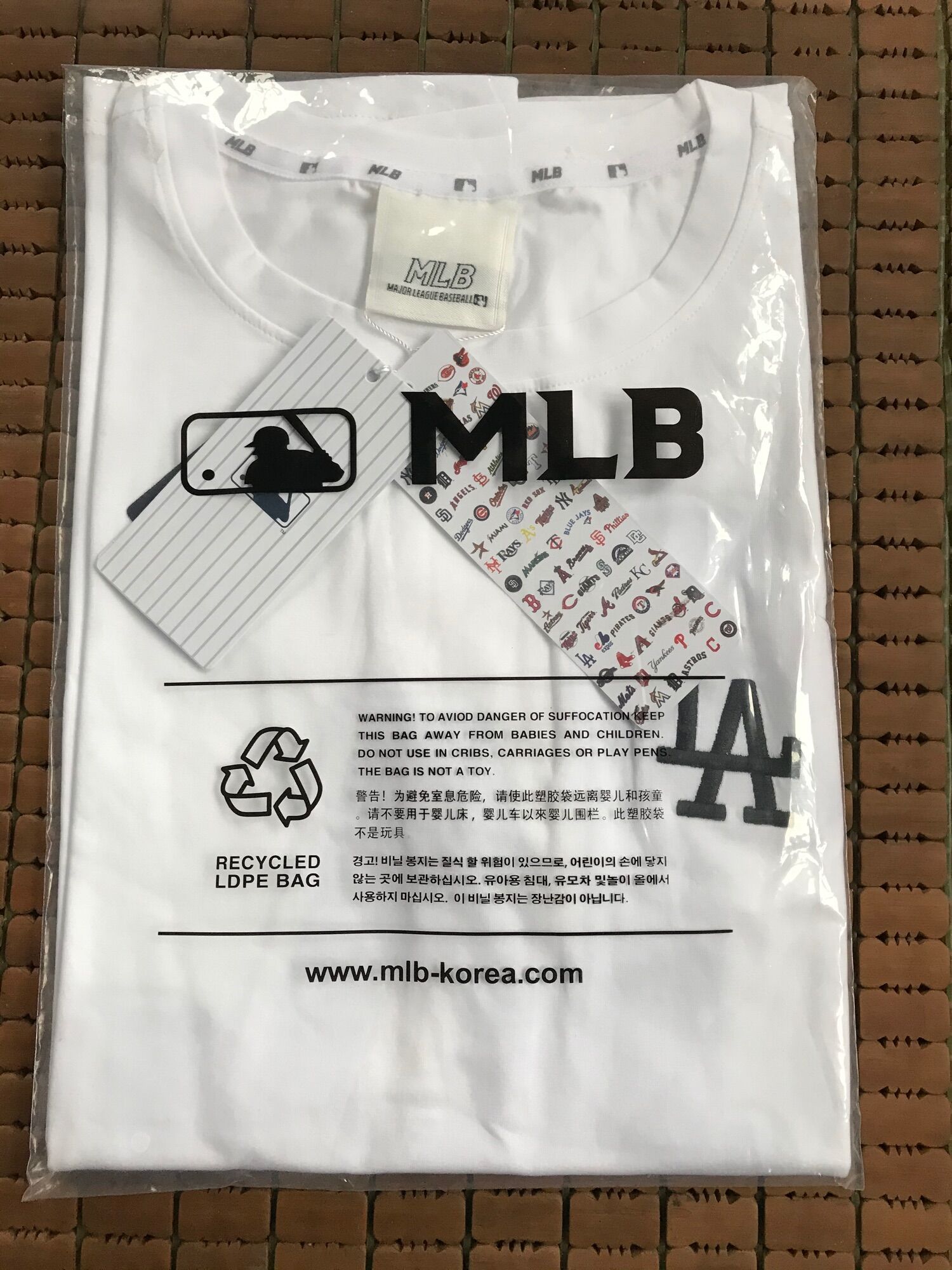 ÁO THUN MLB CHÍNH HÃNG(XÁCH TAY)