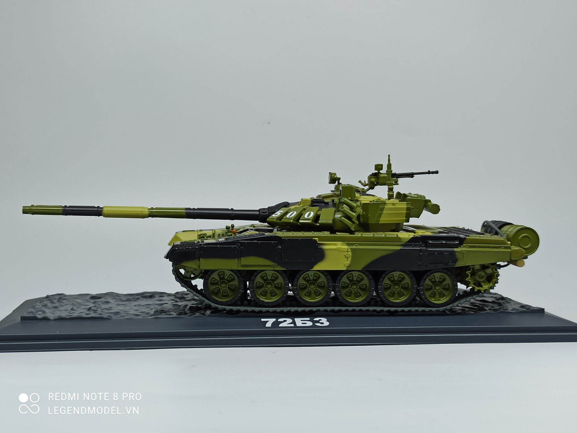 Mô hình xe tăng T72B3