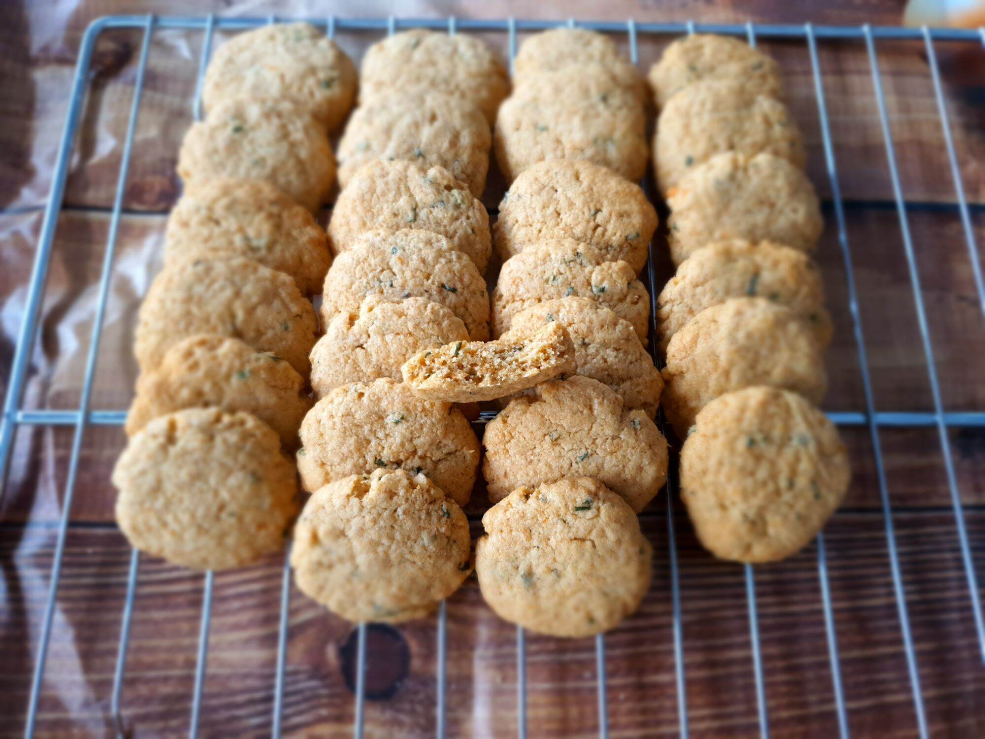 cookie tôm khô - 250gr