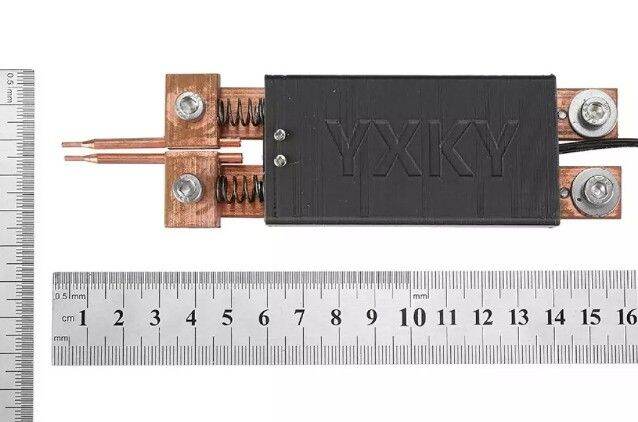 Tay hàn cell pin cân lực