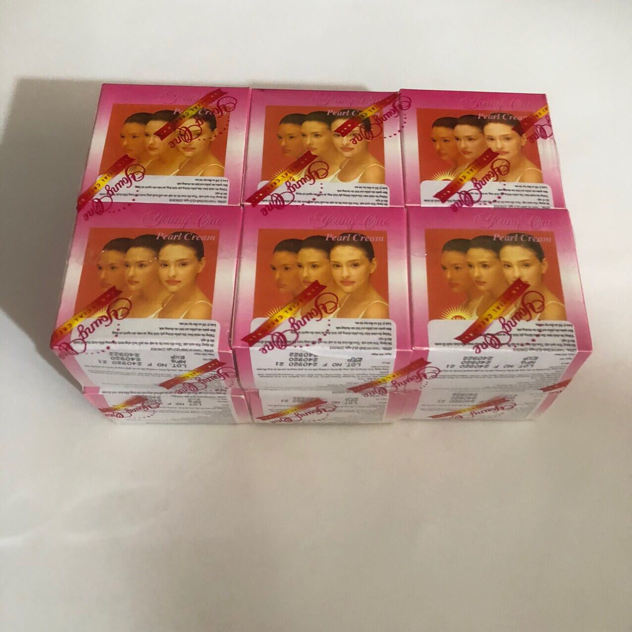 Kem cô gái tóc xù hàng thái có tem (1lố 12 hộp)