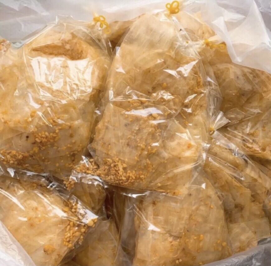 BÁNH TRÁNG MUỐI TỎI NGHỆ SĨ ( bánh tráng xì ke loại 2 )