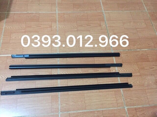 NẸP CHÂN KÍNH NGOÀI DAEWOO MATIZ 2