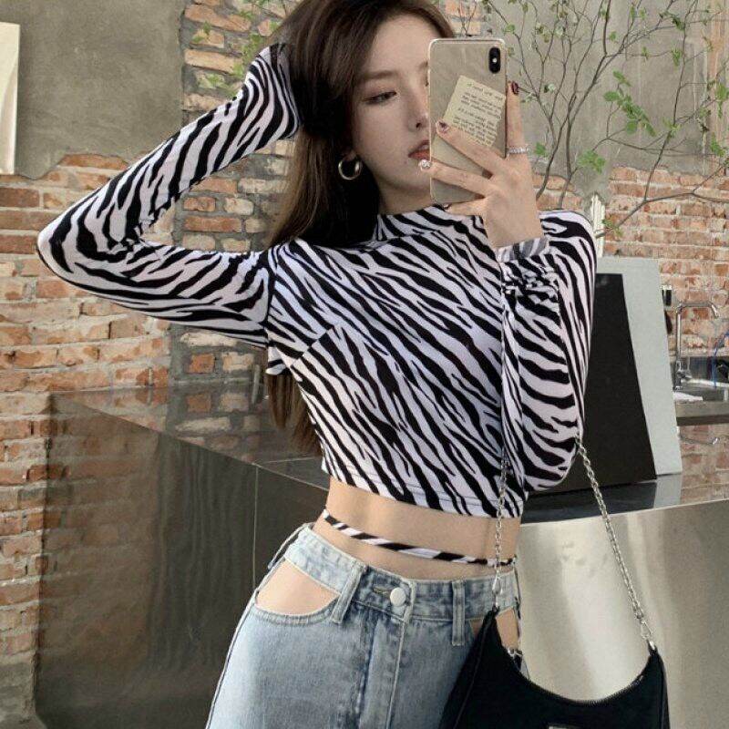 Áo croptop hở lưng thắt dây sexy(CÓ MÚT NGỰC)