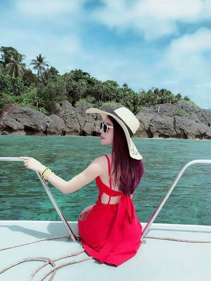 Đầm maxi 2 dây hở lưng