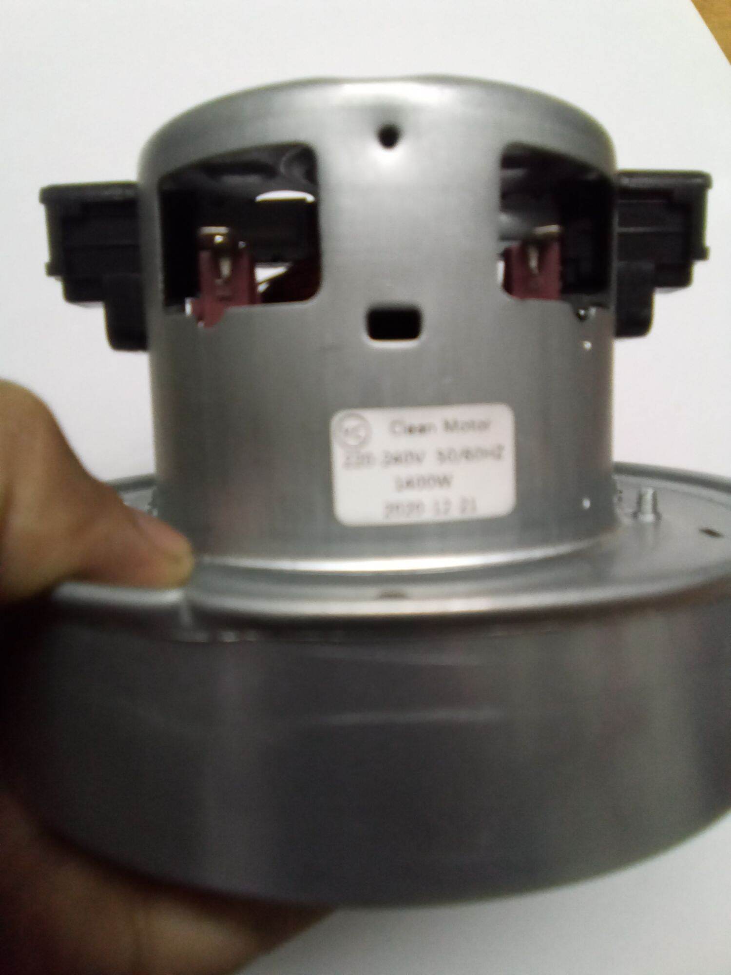 Mo to may hut bui 1400w bau 13.5cm