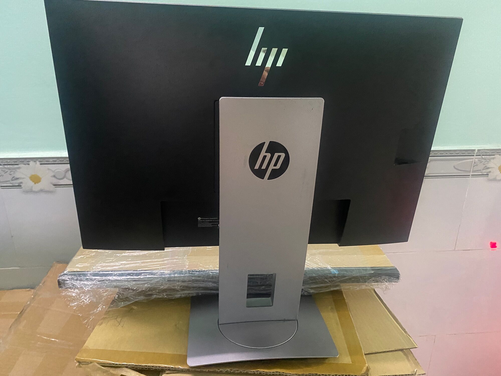 Màn hình máy tính LCD HP EliteDisplay E243i (1FH49AA) - 24 inch IPS