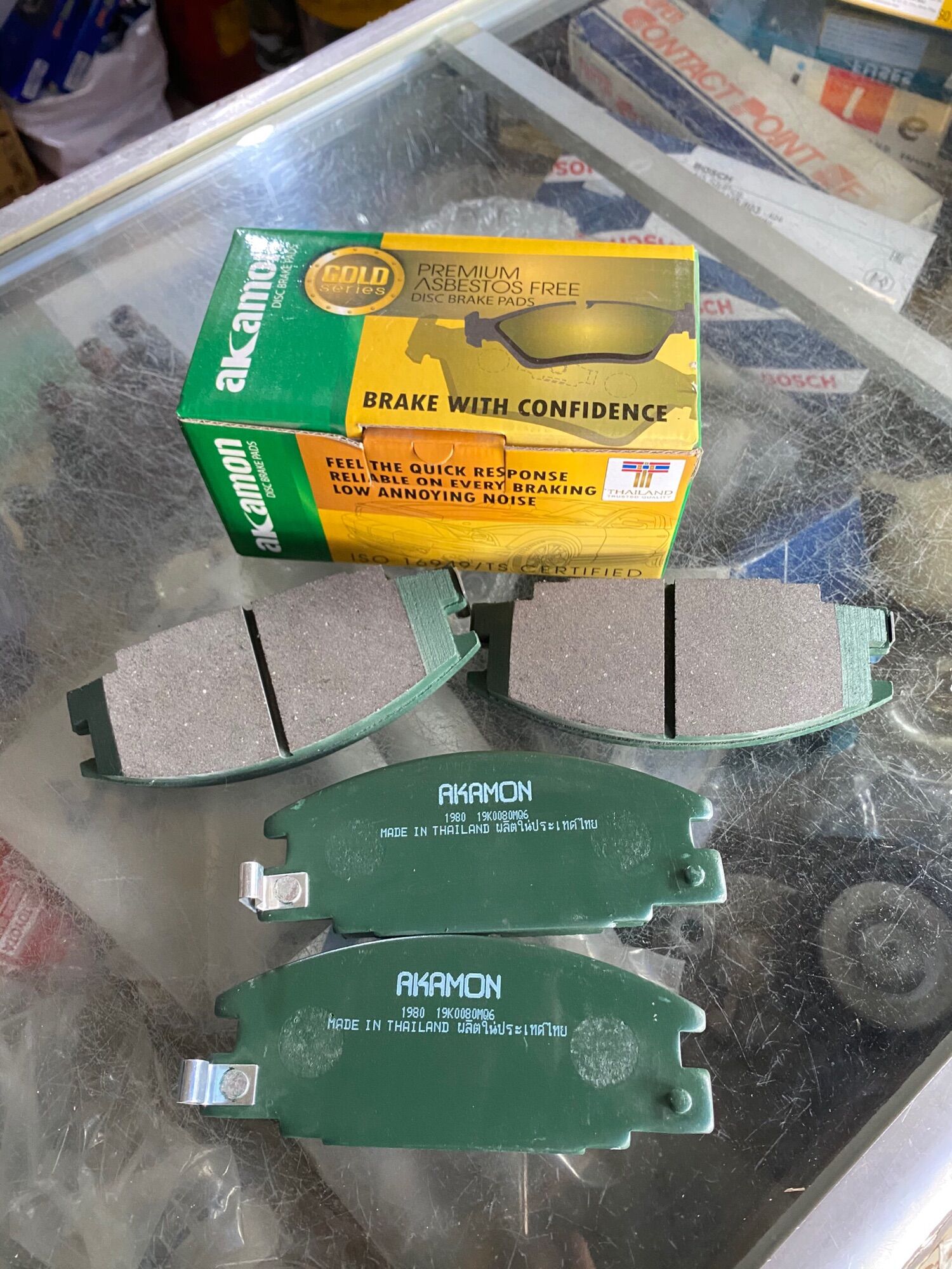 [HCM]Bố Thắng (Má Phanh) Đĩa Trước ISUZU HI LANDER (AKAMON made in Thailand).
