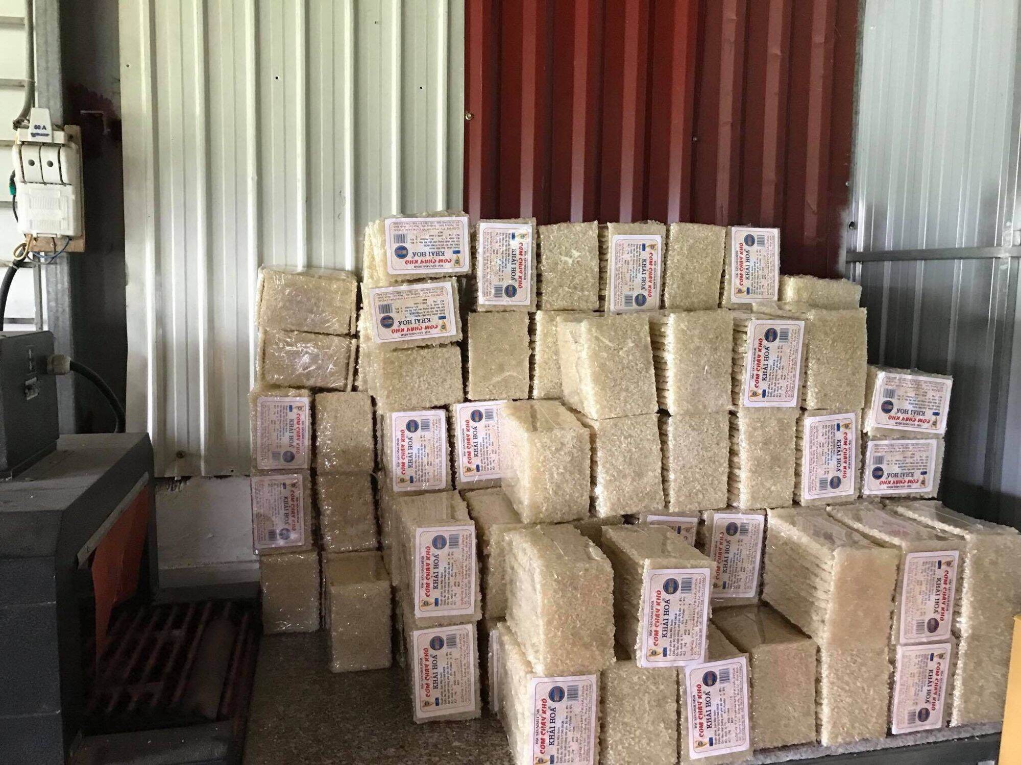 Cơm cháy chưa chiên đặc sản Ninh Bình 60k