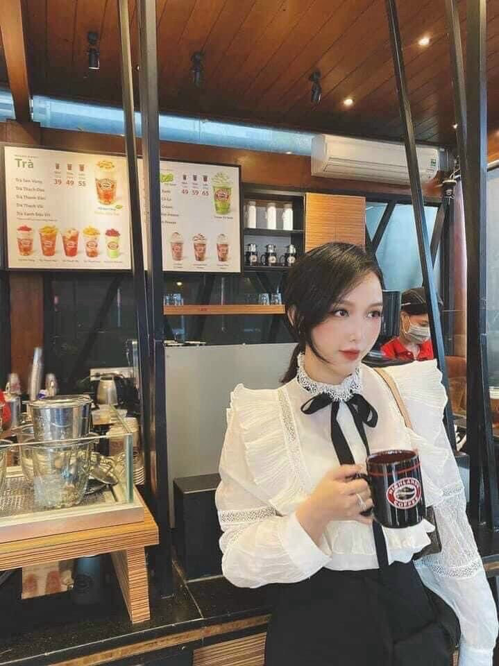 Áo sơ mi ren quý cô sang chảnh