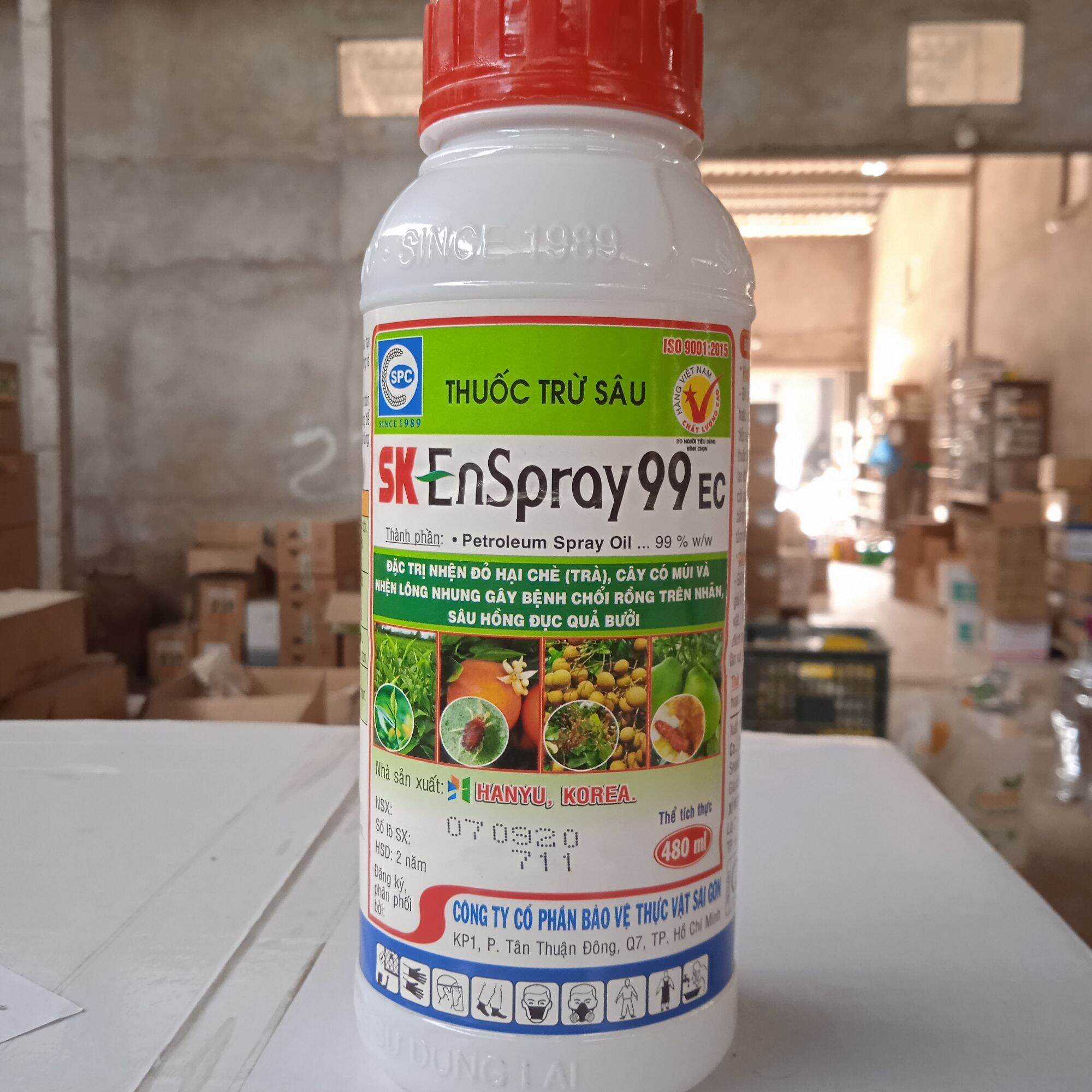 Thuốc trừ rong rêu khói đèn nám đen bám trên lá SK ENSPRAY 99EC