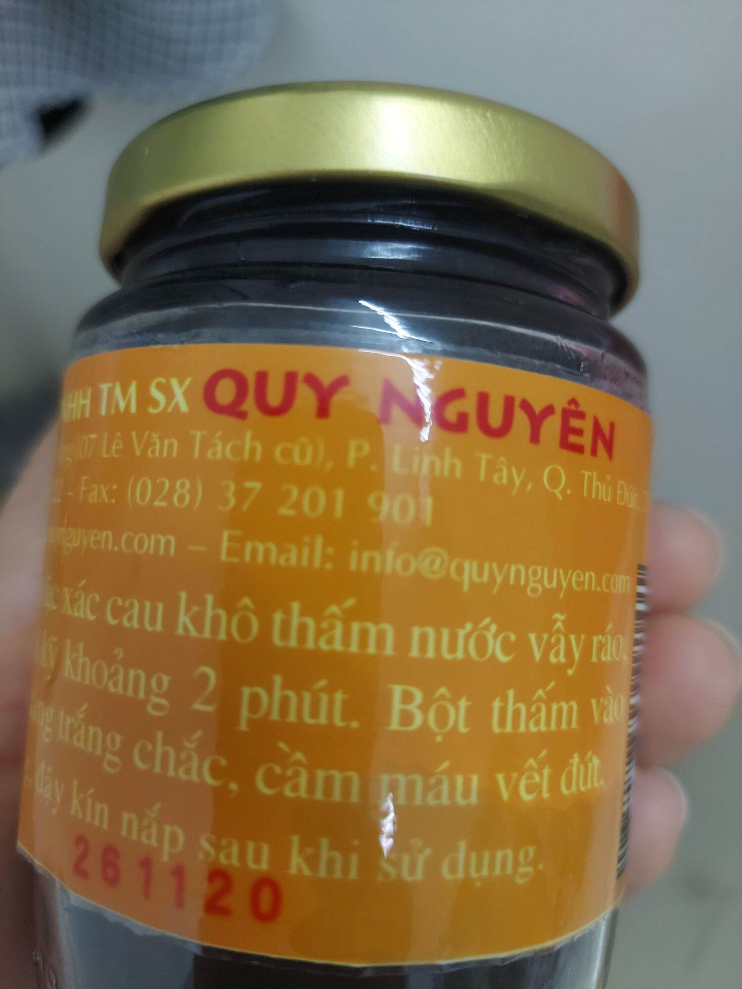 Bột chà răng Denti Quy Nguyên 100g