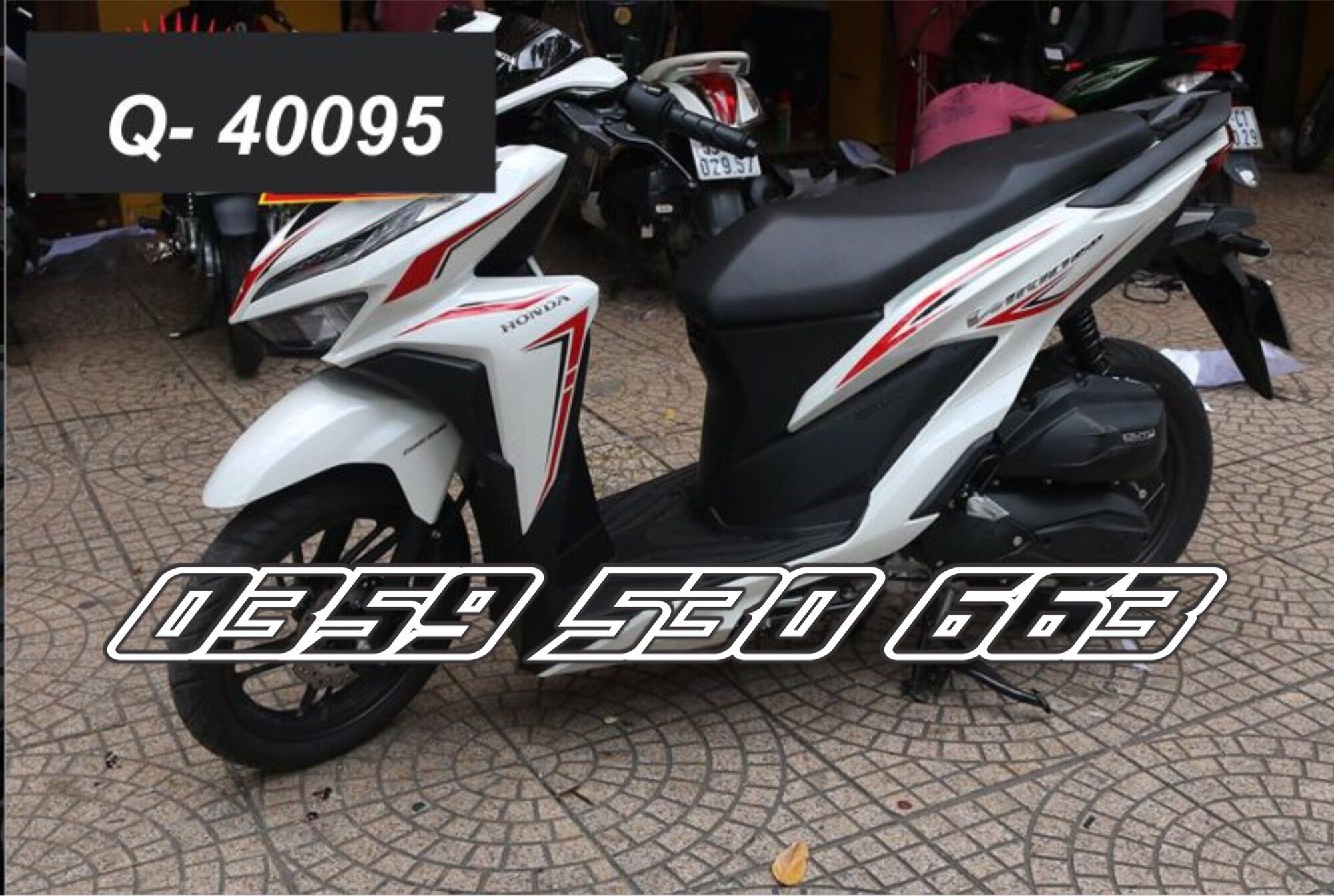 Tem Vario mẫu chỉ đỏ dán rời cho xe trắng