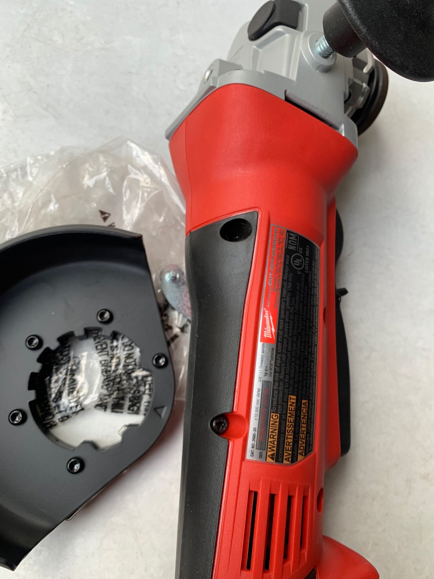 [HCM]Mài milwaukee m18 ( than máy)