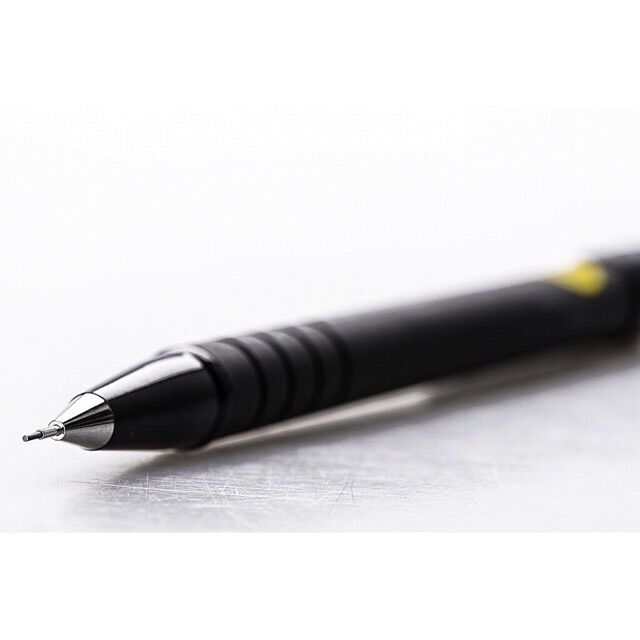 [HCM]Bút chì bấm Pentel A255 ngòi 0.5mm
