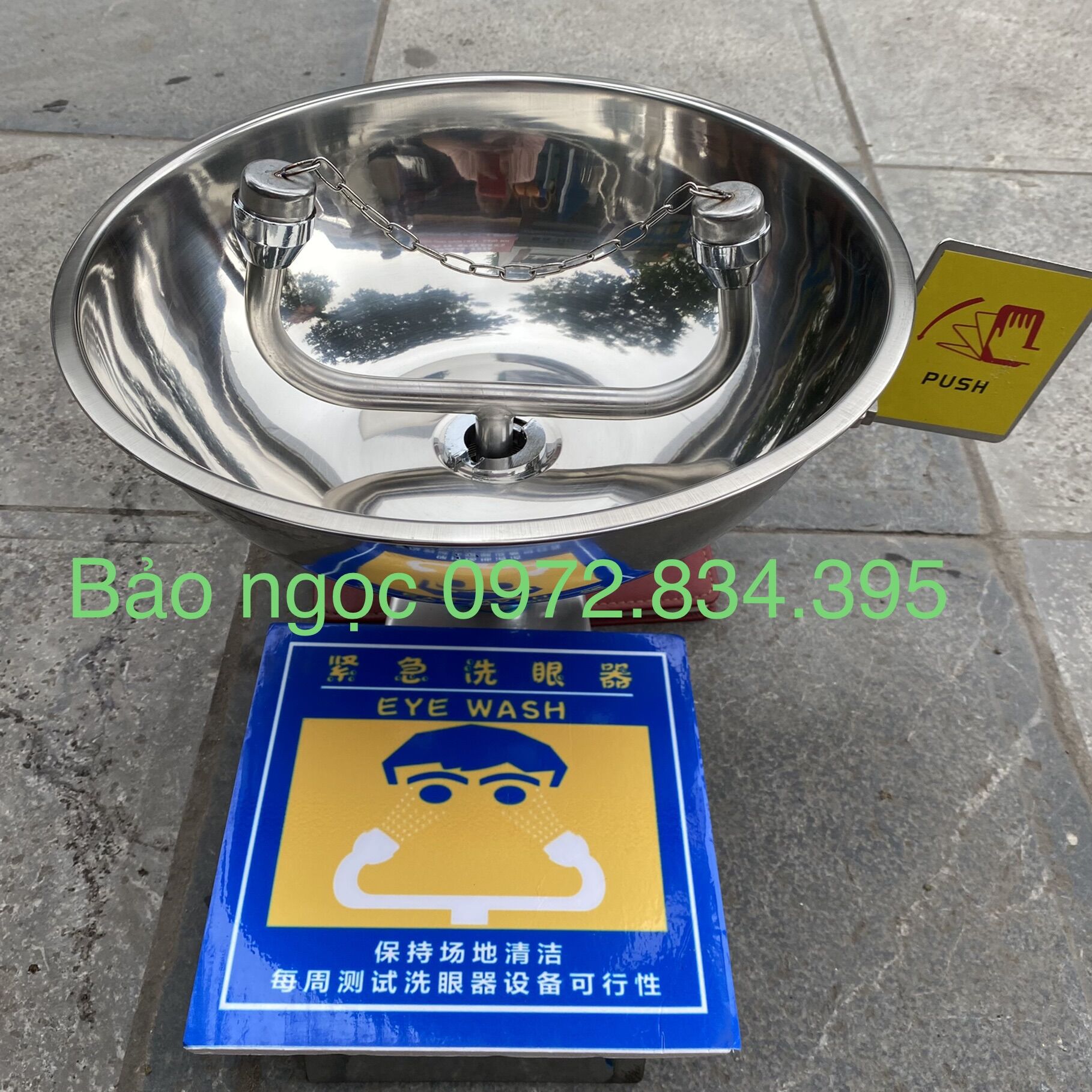 Bồn rửa mắt khẩn cấp gắn tường-để bàn