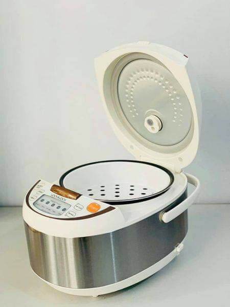 NỒI CƠM ĐIỆN TỬ LOCK&LOCK EJR351BRW 1,8L