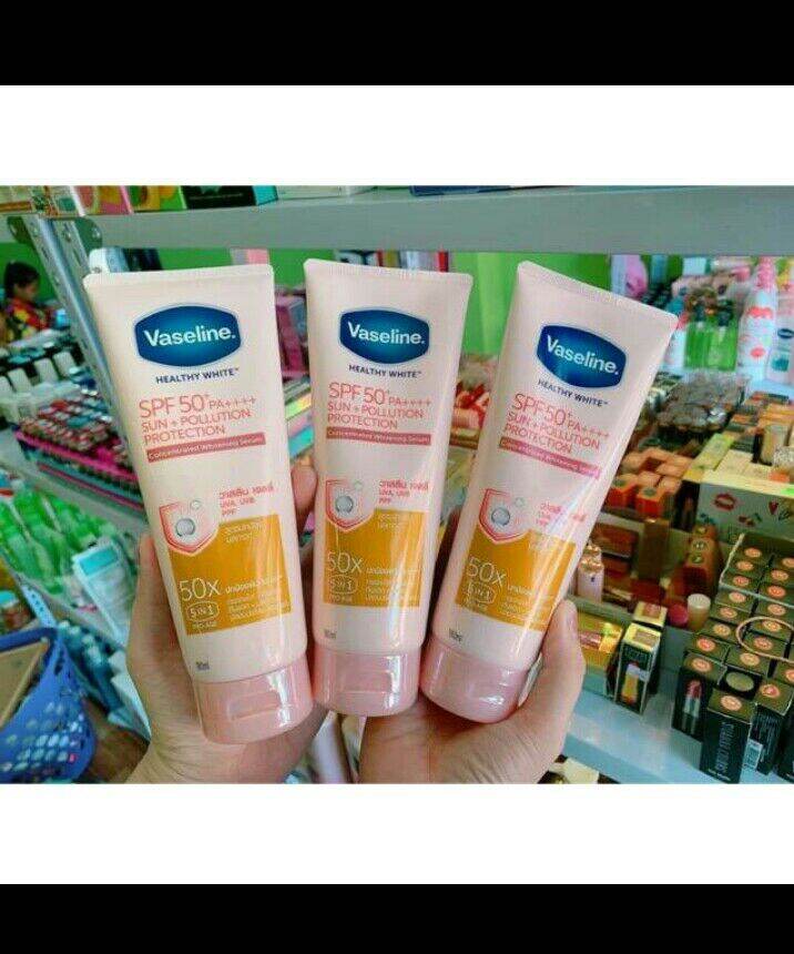 Vaseline 50X dưỡng trắng da