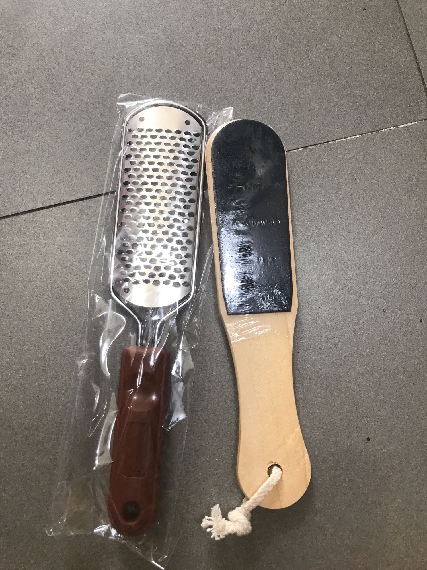 Cây chà gót chân inox