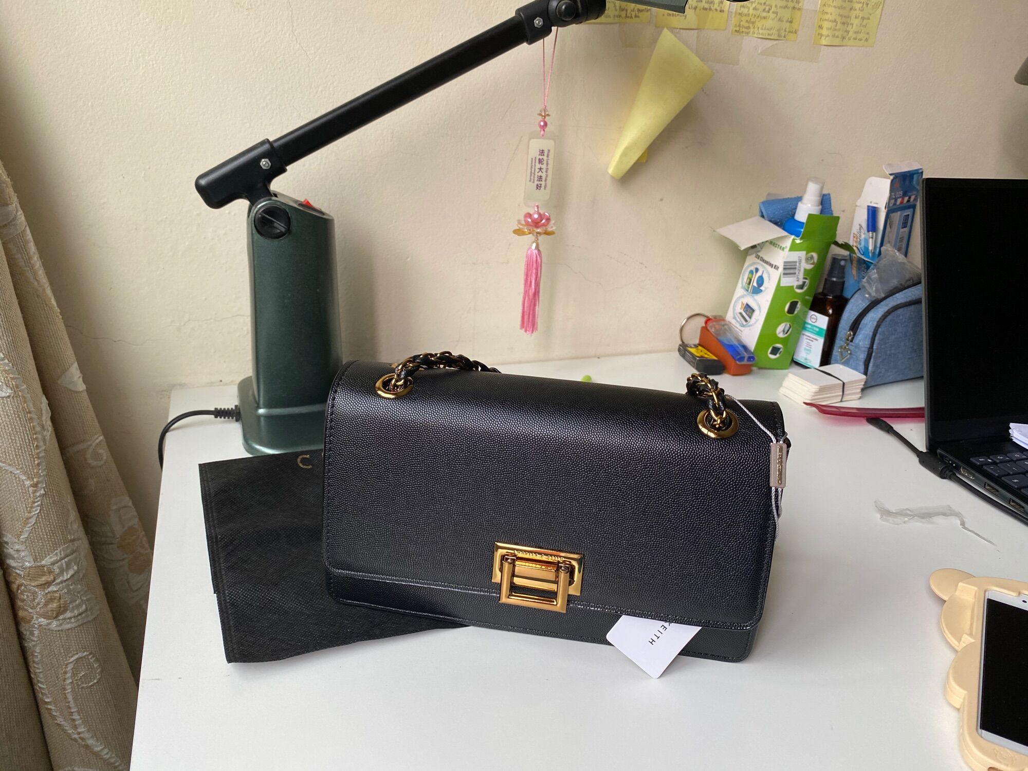 Túi đeo chéo nữ CHARLIES.KEITH 24cm da hạt sần (chuẩn like of authen)