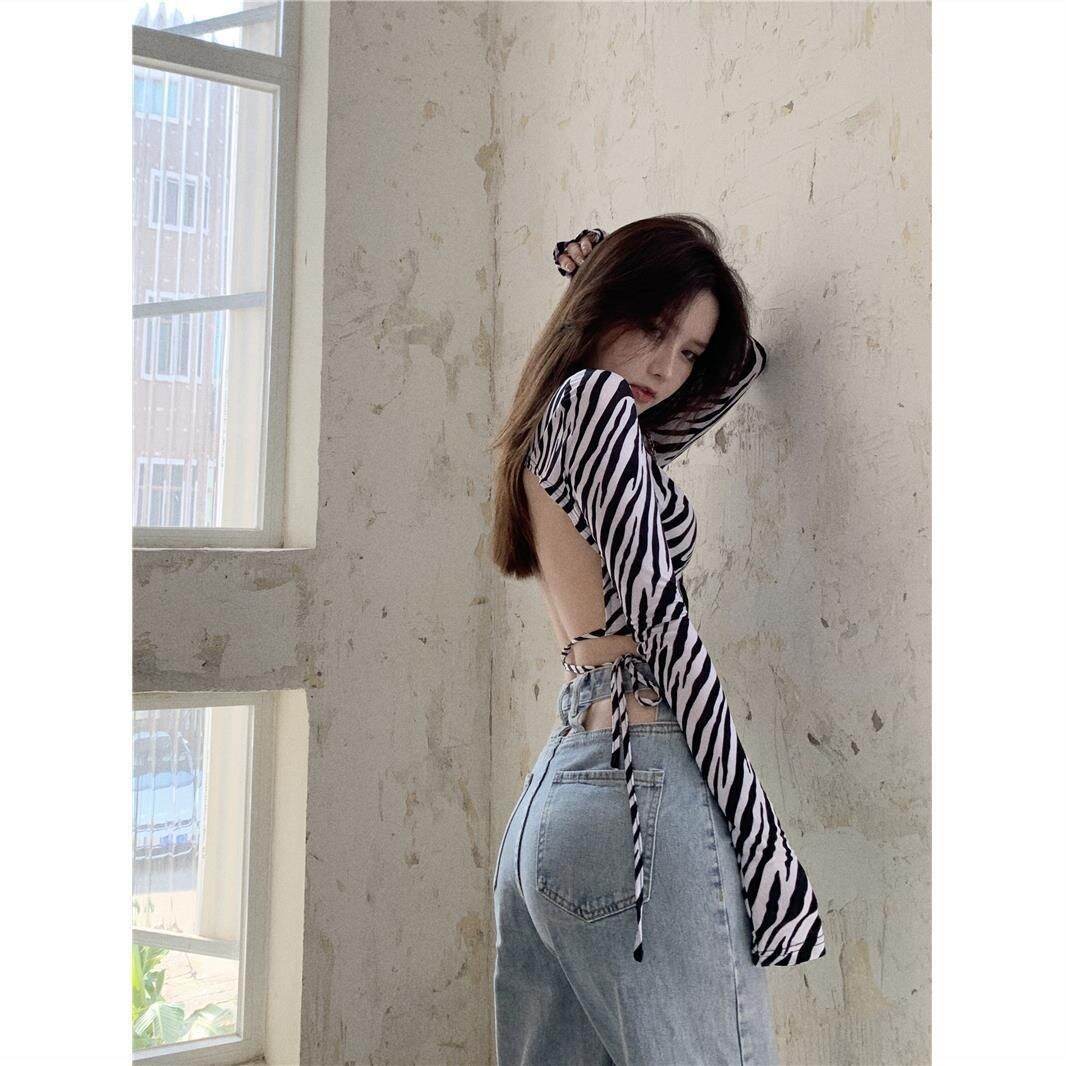 [HCM]Áo croptop tay dài hở lưng ngựa vằn