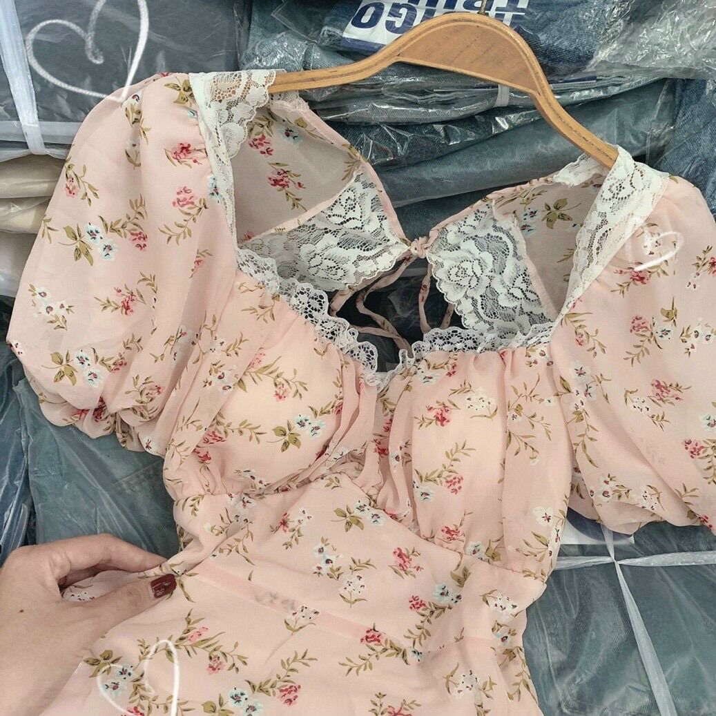 Đầm hoa voan viền ren hở lưng
