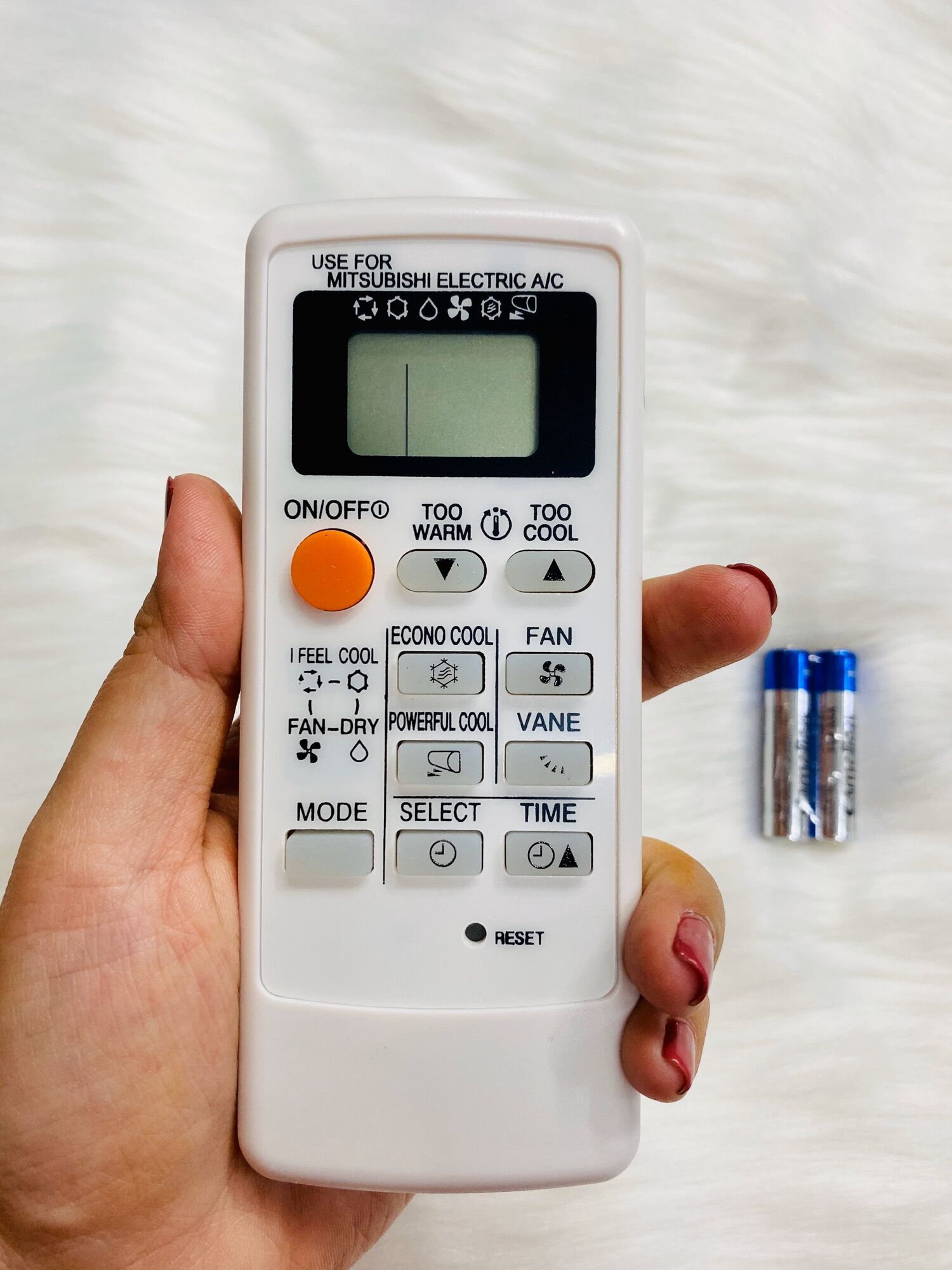Remote điều khiển điều hoà máy lạnh mítubishi mặt đen
