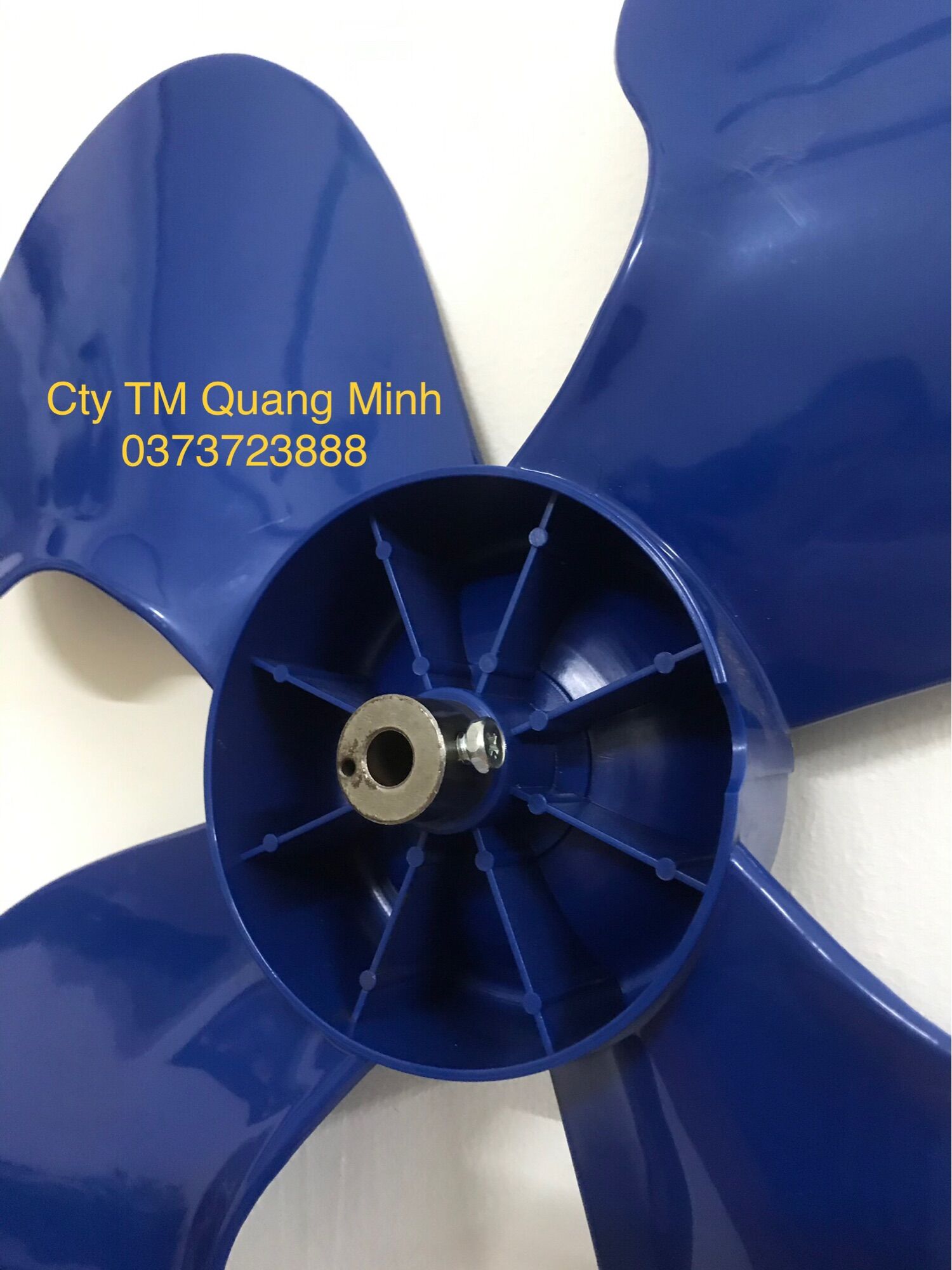 Cánh Quạt 450mm Sàn 919 CHING HAI.