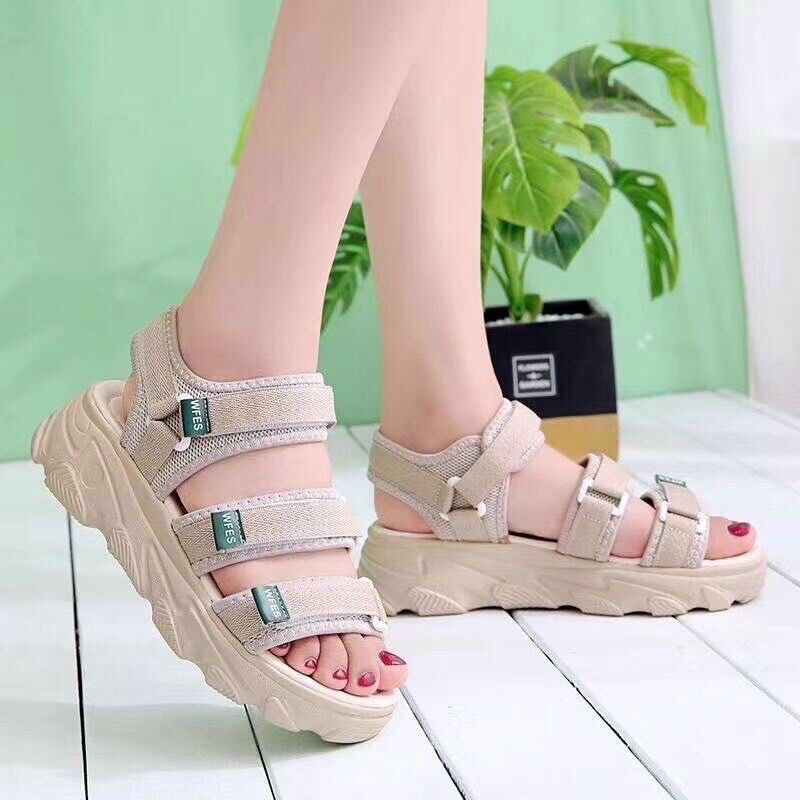 Sandan nữ 3 quai đế sóng mã 99