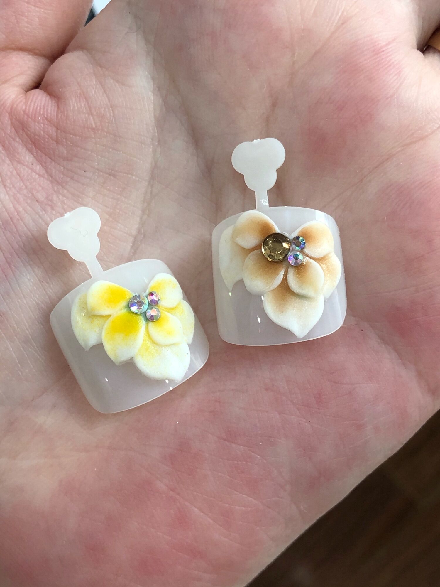 Hoa bột chân - phụ kiện nail - hoa chân 7c