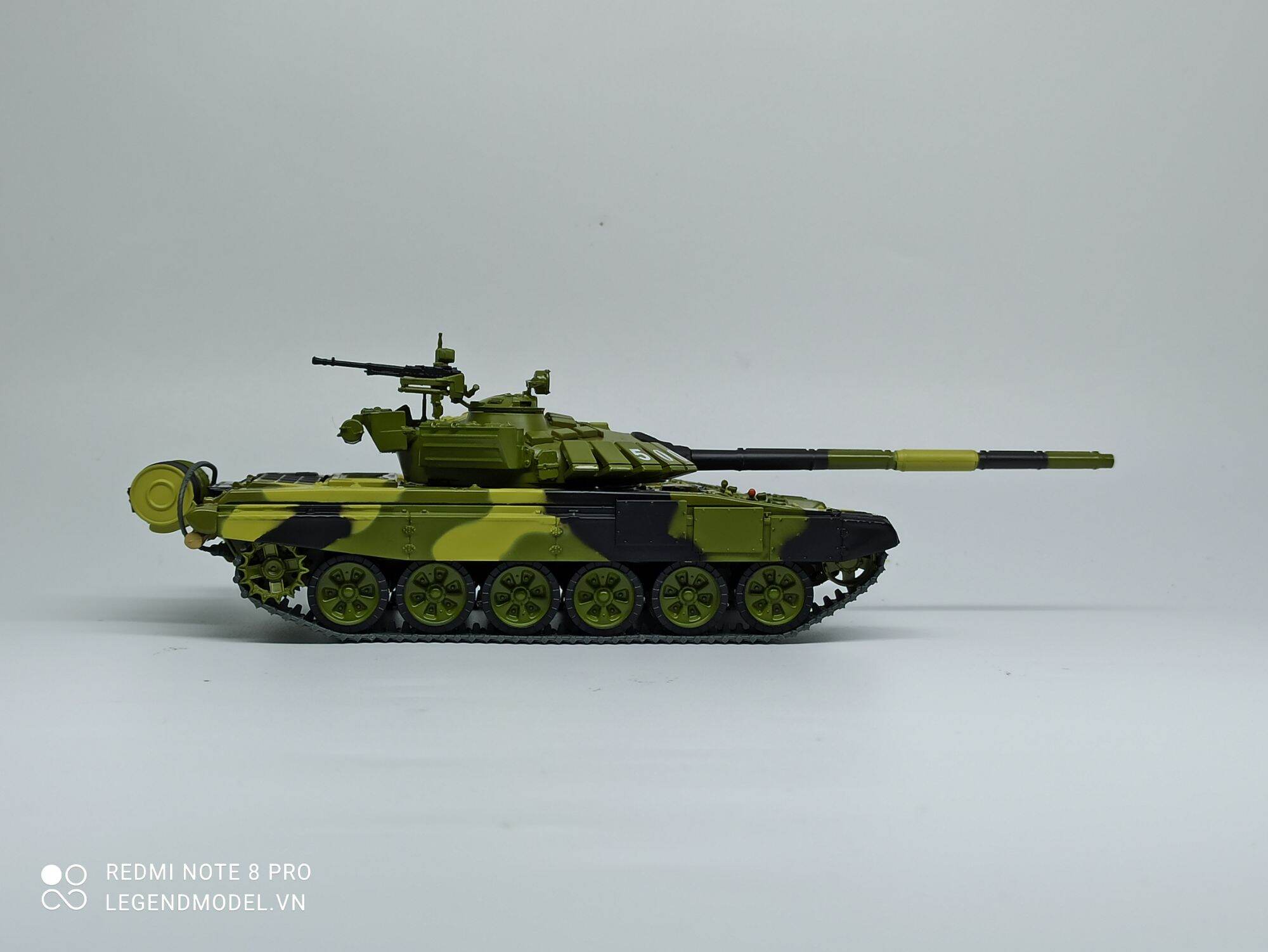 Mô hình xe tăng T72B3