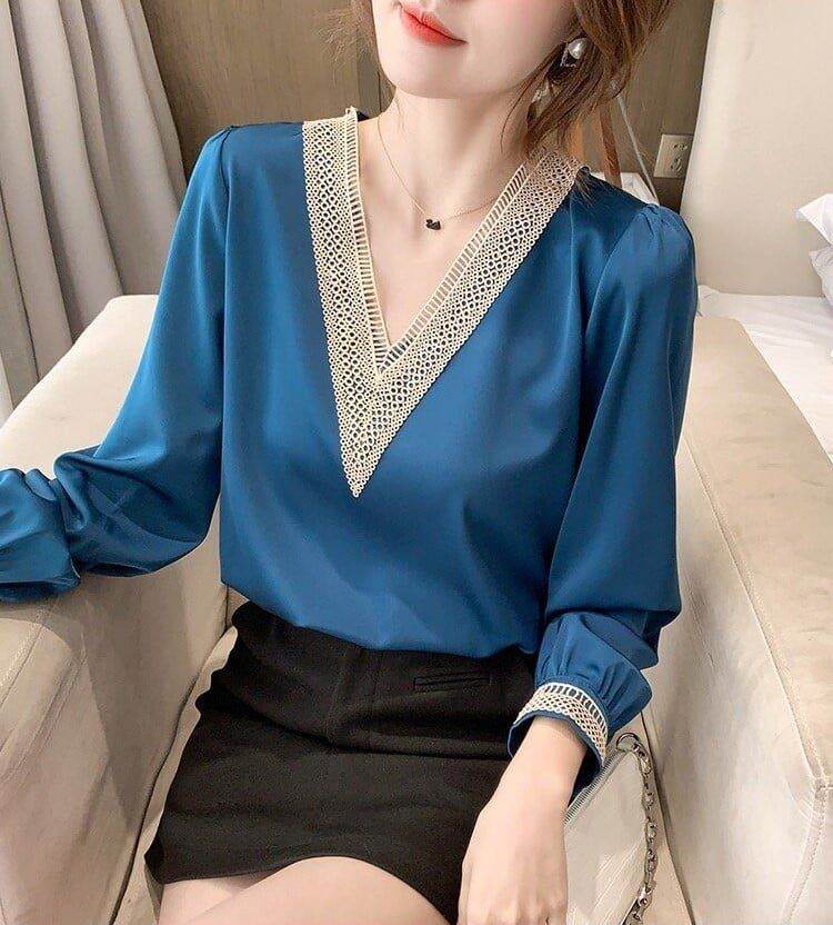 Áo kiểu nữ tay dài phối ren