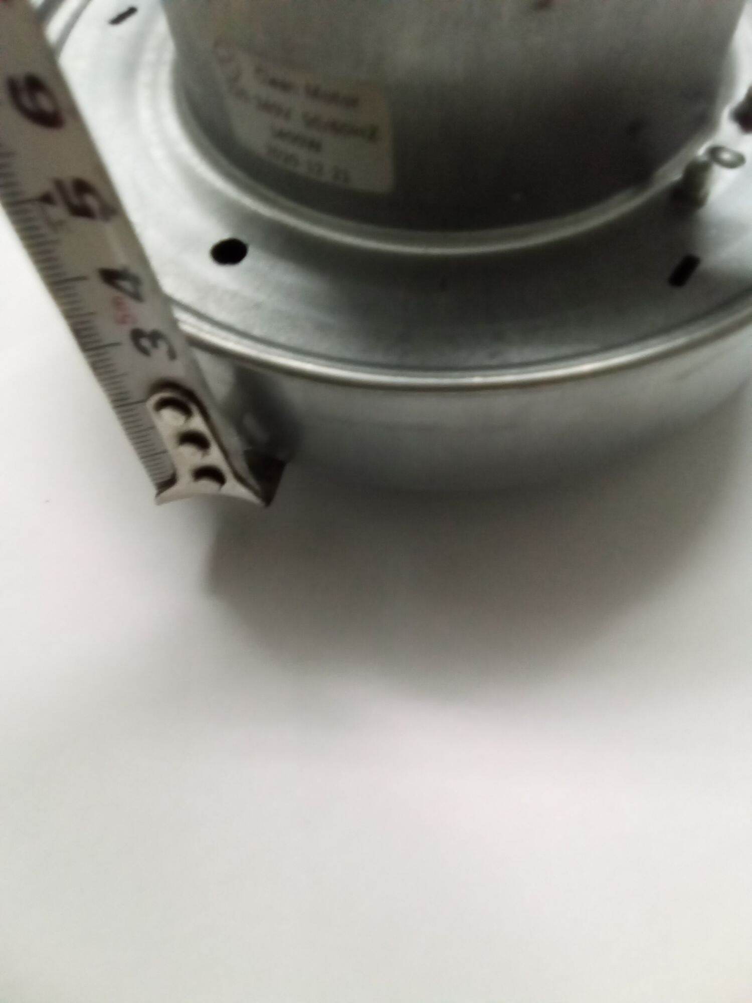Mo to may hut bui 1400w bau 13.5cm