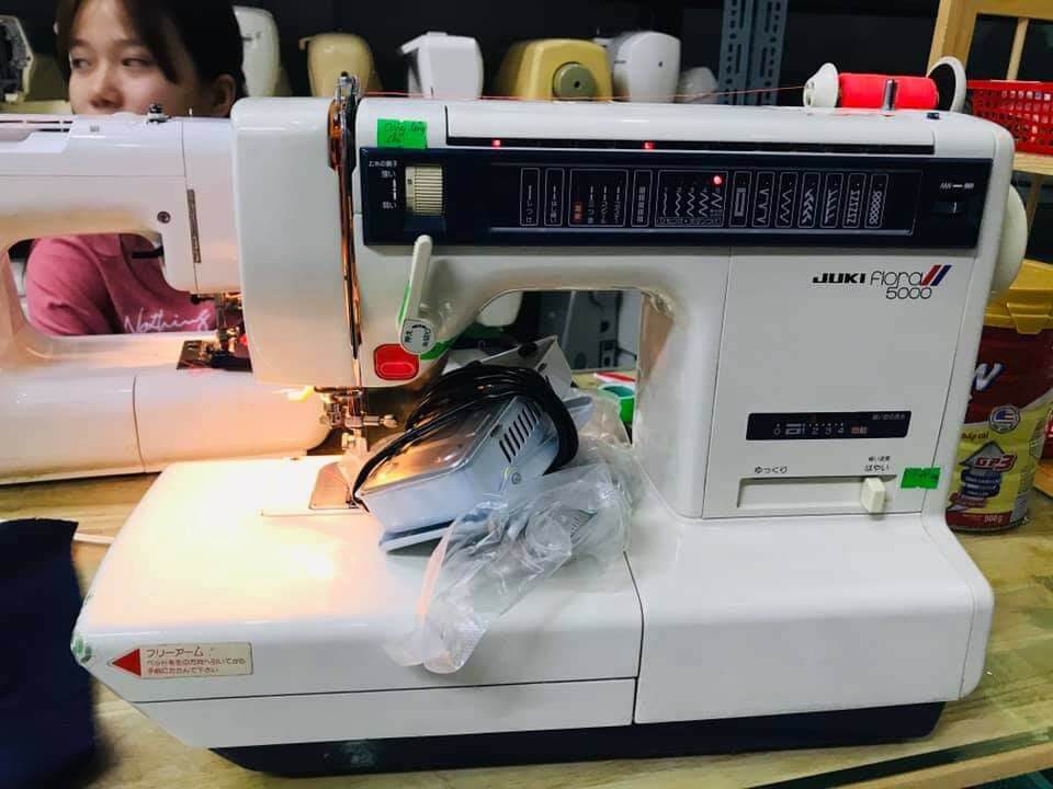 May may gia đình juki flora 5000