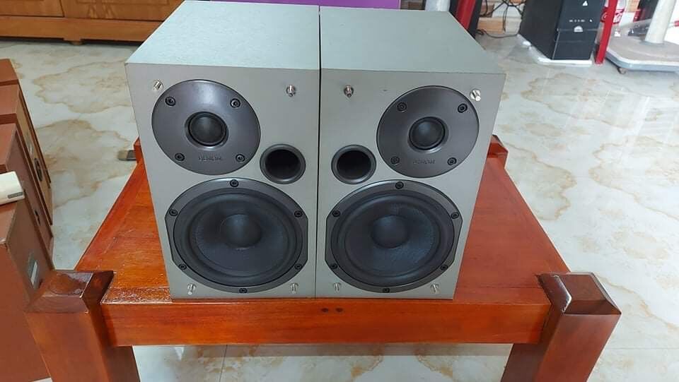 loa Denon ME33