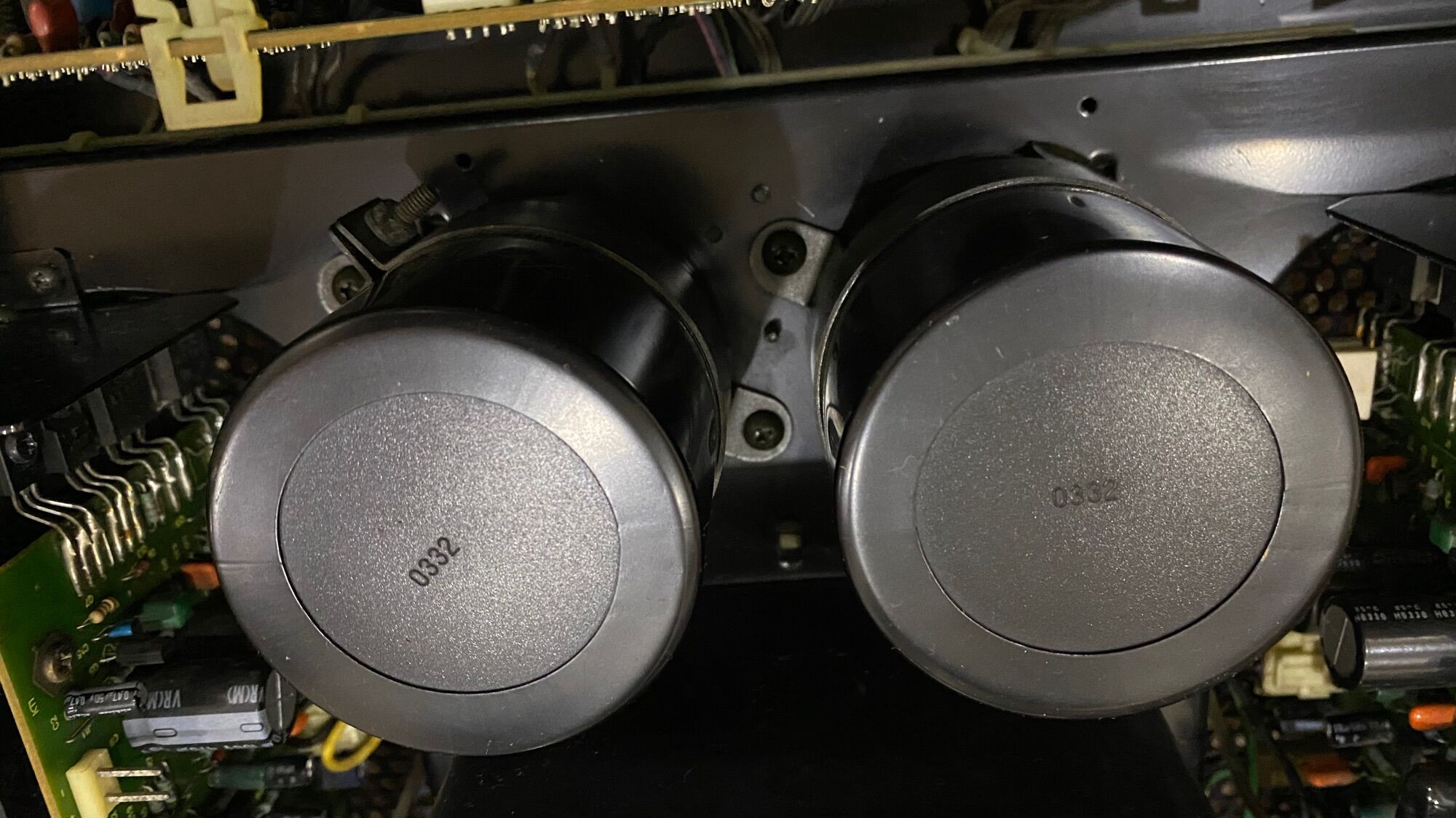 Amply Accuphase E-212