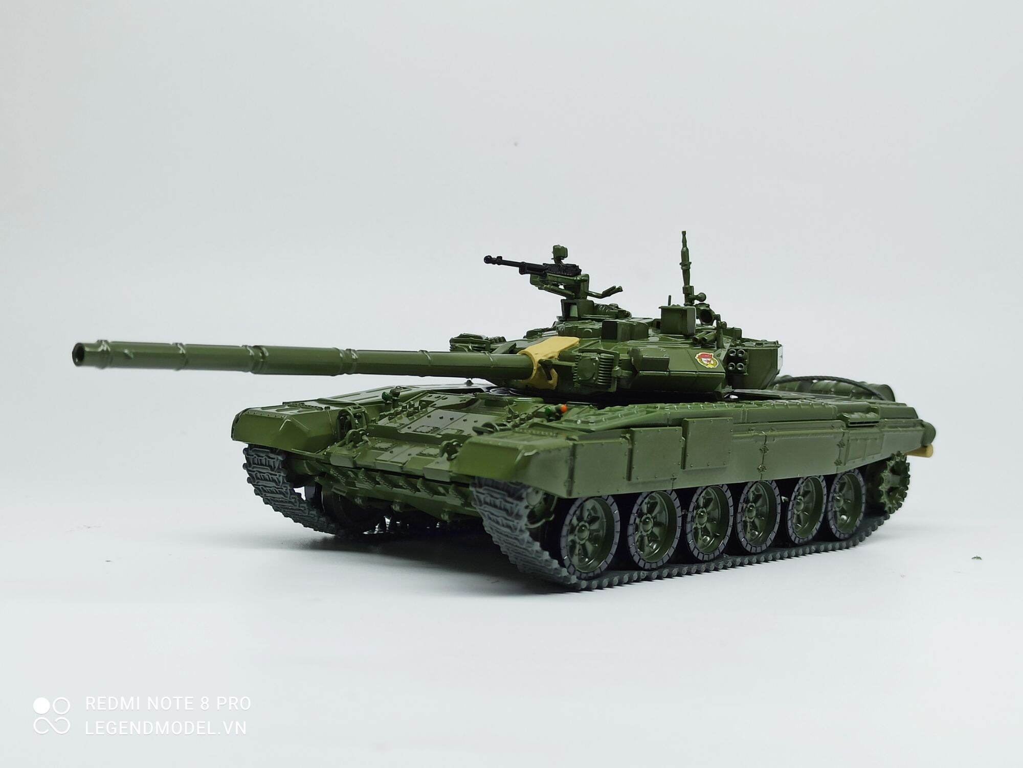 Heng Long Russian T90 39381  Xe tăng điều khiển từ xa xích kim loại