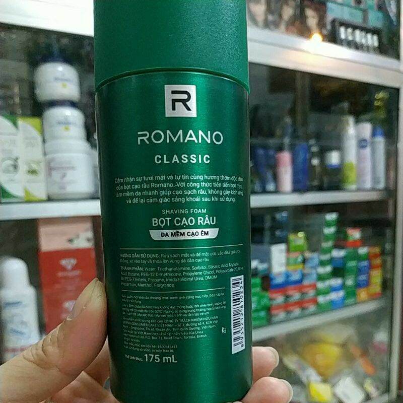 [HCM]Bọt cạo râu Romano Classic chai 175ml