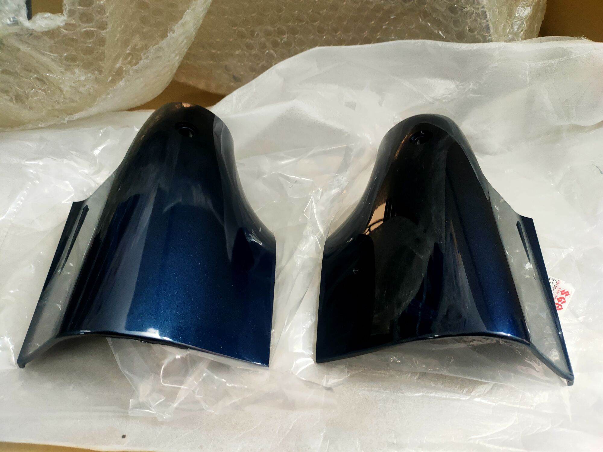 Cặp ốp phuộc trước suzuki ViVa 110 màu xanh nhot