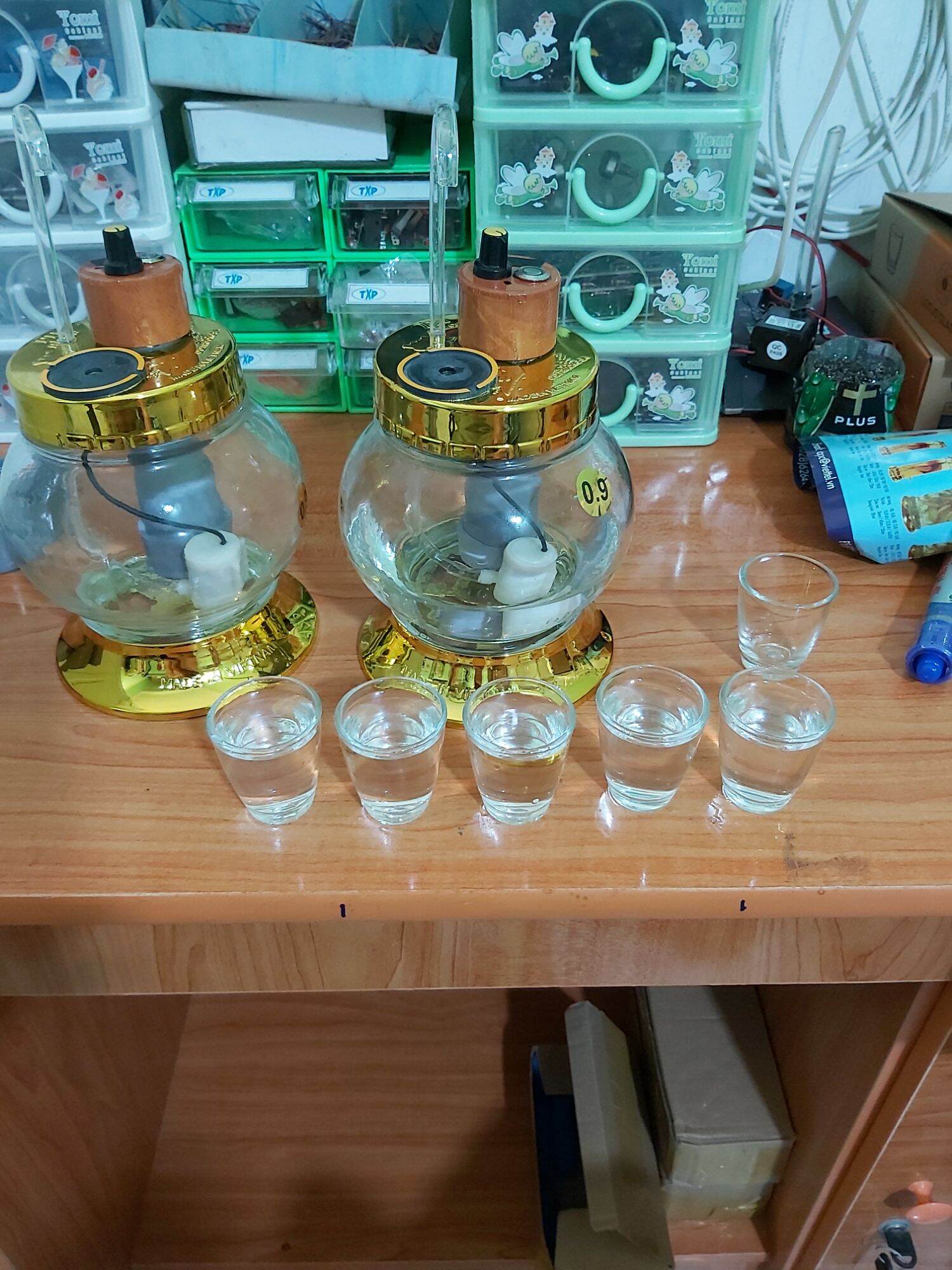 Bình rót rượuu..cảm biến từ có công tắc phụ