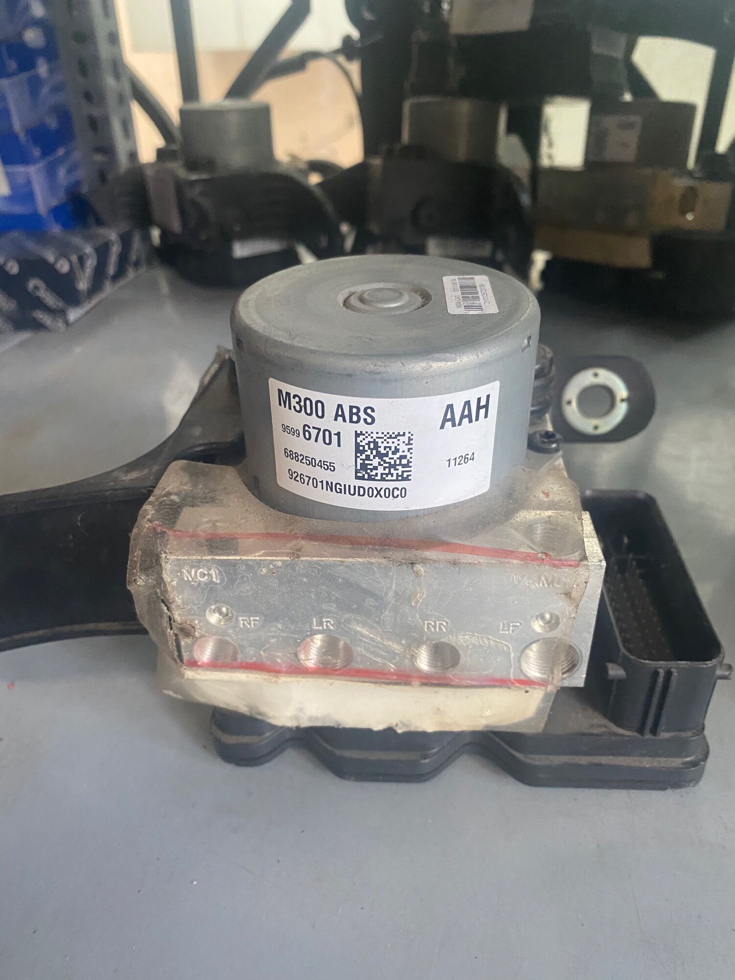 Cụm ABS  Chevrolet Spark M300 và Deawoo Matiz 4