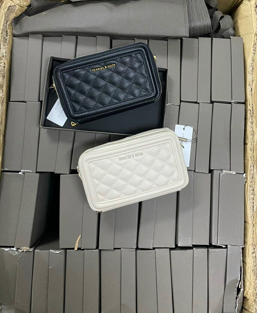 Túi cốp nữ CHARLIES.KEITH fullbox