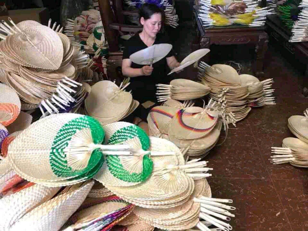 Quạt lá đề giá sỉ
