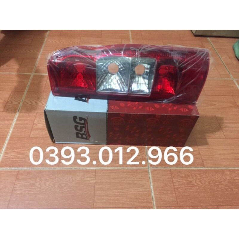 ĐÈN HẬU FORD TRANSIT